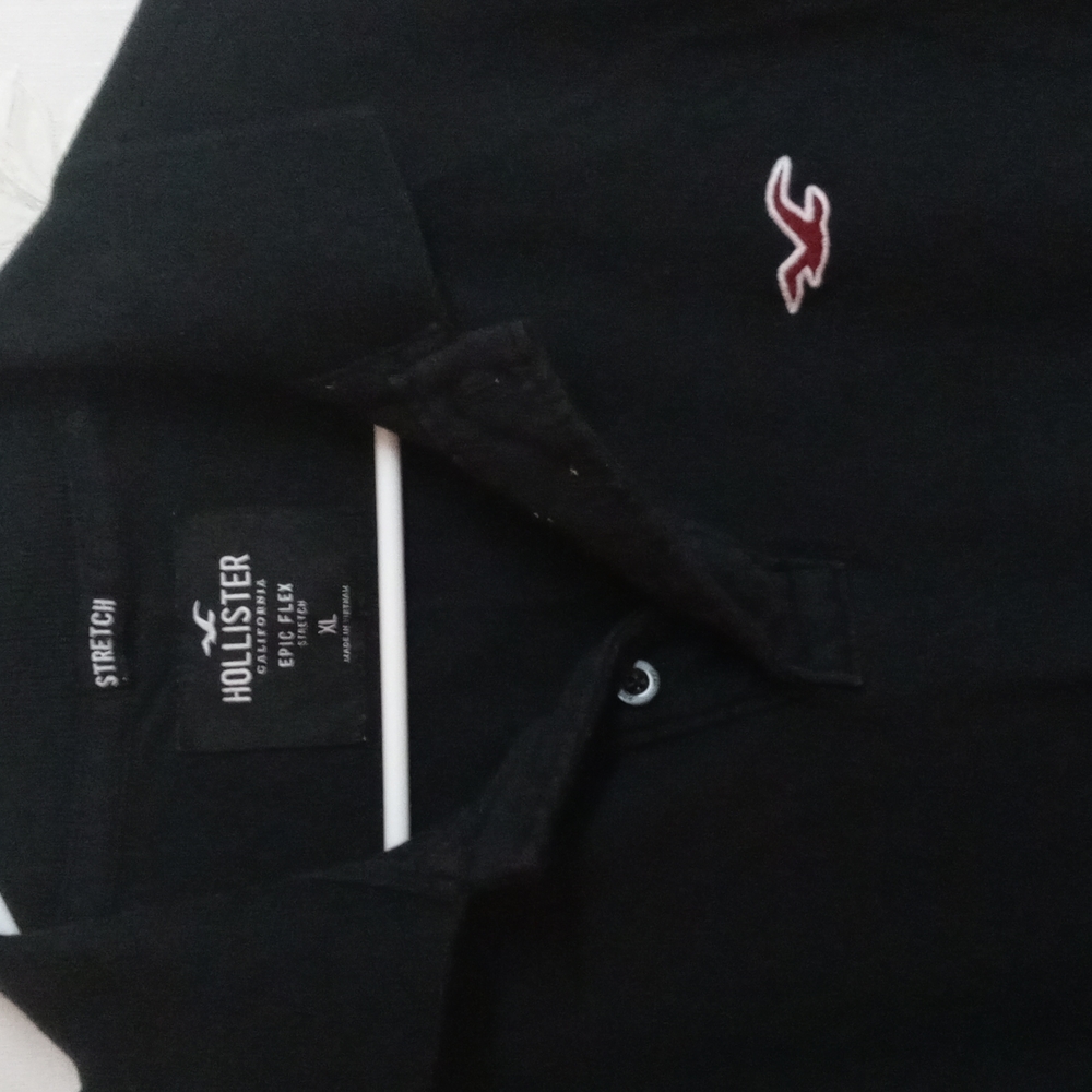 NWOT! Men's HOLLISTER XL Epic Flex Stretch Polo!